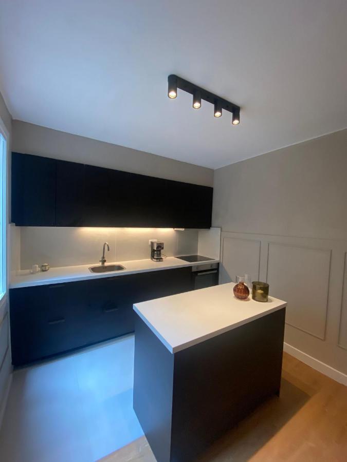 Luxury Apartment In Ferrol Center Exterior photo